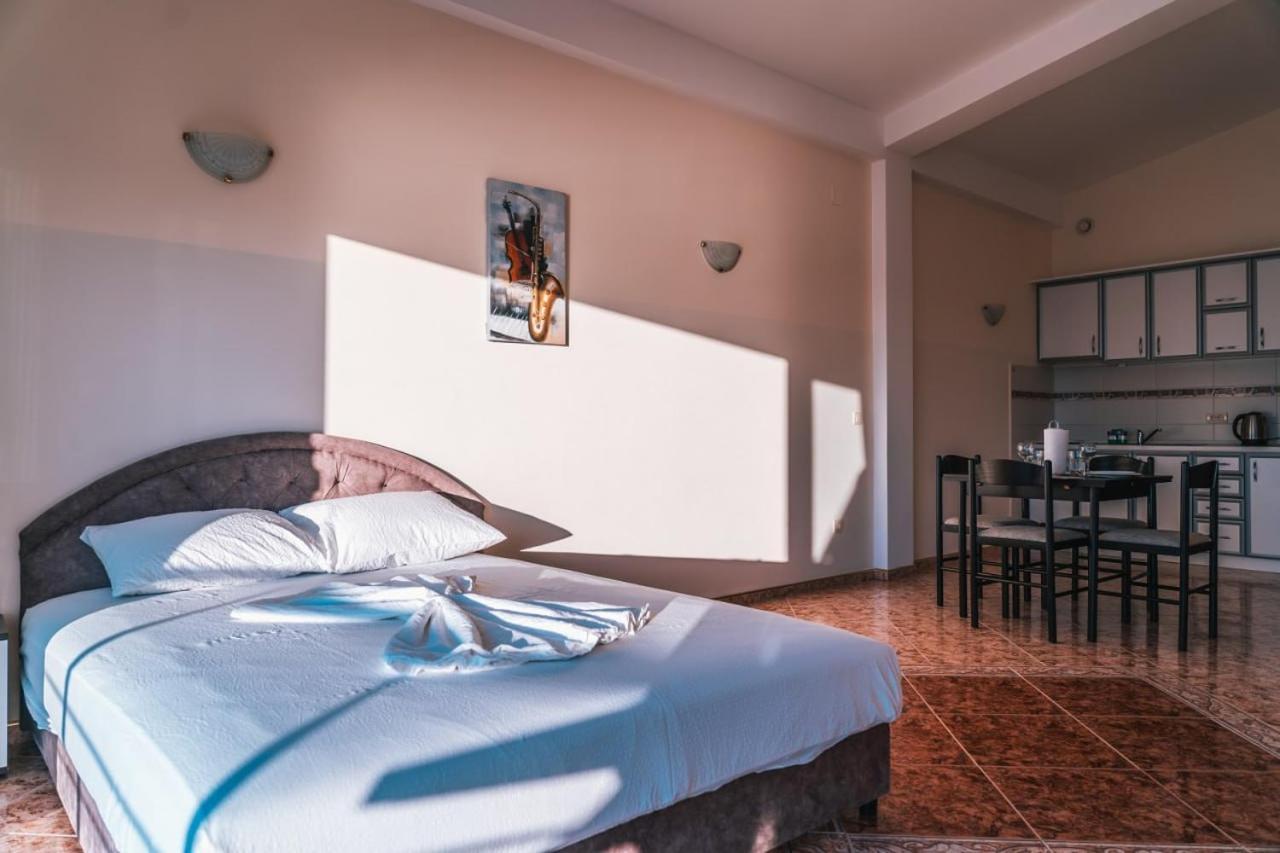 Kapriz Apartments Utjeha Dış mekan fotoğraf