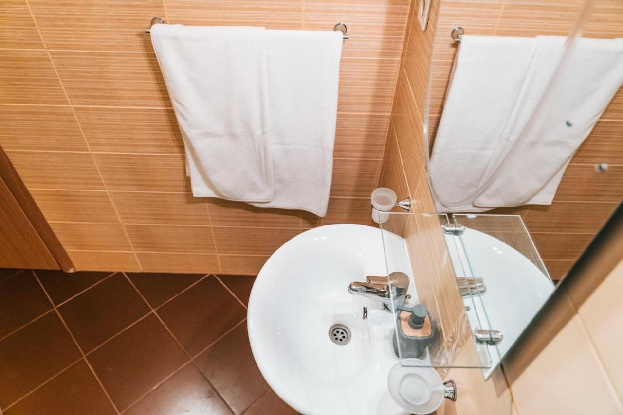 Kapriz Apartments Utjeha Dış mekan fotoğraf