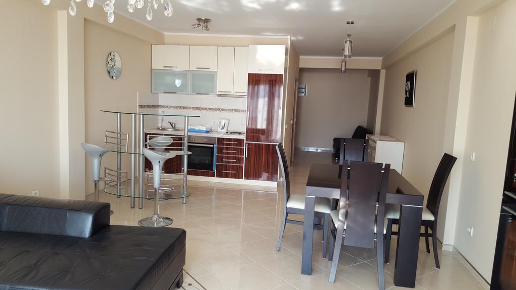 Kapriz Apartments Utjeha Dış mekan fotoğraf