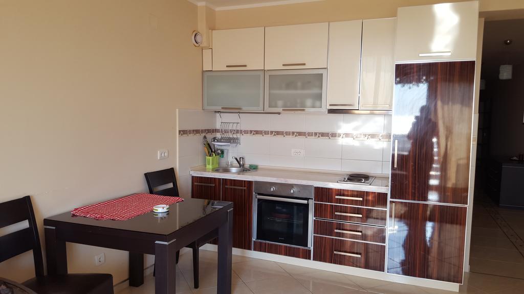 Kapriz Apartments Utjeha Dış mekan fotoğraf